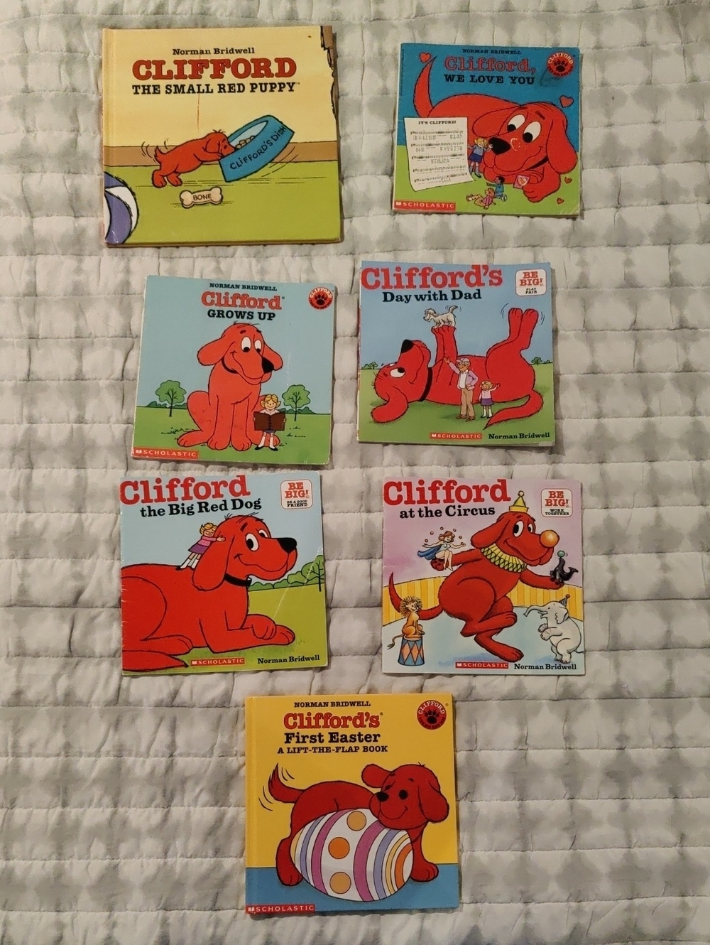 Lot Of 7 Clifford the Big Red Dog Books Norman Bridwell Colorful Vintage Y2K Ret